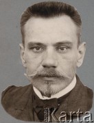 Ok. 1910, brak miejsca.
Julian Klukowski (1872-1917), brat Zygmunta Klukowskiego, portret.
Fot. NN, zbiory Ośrodka KARTA, udostępniła Joanna Majewska