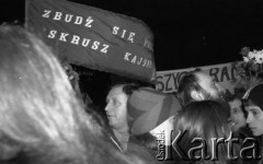 11.11.1980, Kraków, Polska.
Obchody rocznicy odzyskania niepodległości. Napis na transparencie: 