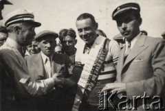 1939, Polska.
Szosowe kolarskie mistrzostwa Polski dla niezależnych, Józef Kapiak 