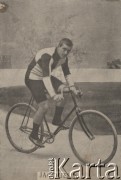 Początek XX w., brak miejsca.
Edmond Jacquelin - francuski mistrz kolarski.
Fot. NN, zbiory Ośrodka Karta, udostępniło Warszawskie Towarzystwo Cyklistów (WTC).