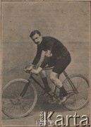 Brak daty, brak miejsca.
Cyklista Eros.
Fot. NN, zbiory Ośrodka Karta, udostępniło Warszawskie Towarzystwo Cyklistów (WTC).