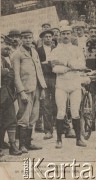 1896, Bordeaux, Francja.
Arthur Linton na starcie wyścigu Bordeaux - Paryż.
Fot. NN, zbiory Ośrodka Karta, udostępniło Warszawskie Towarzystwo Cyklistów (WTC).