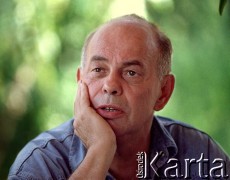 1996, Warszawa, Polska. 
Jacek Kuroń w swoim domu.
Fot. Wojciech Druszcz, zbiory Ośrodka KARTA