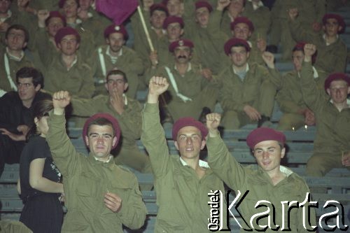 1991, Gruzja.
Miting wyborczy wybranego w wyborach powszechnych na pierwszego prezydenta demokratycznej Gruzji Zwiada Gamsachurdii.
Fot. Wojciech Druszcz, zbiory Ośrodka KARTA