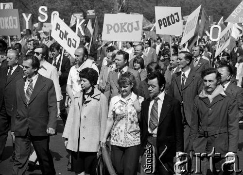 1.05.1978, Warszawa, Polska.
Pochód pierwszomajowy.
Fot. Wojciech Druszcz, zbiory Ośrodka KARTA.