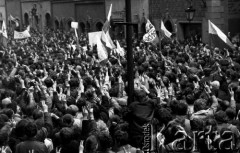 3.05.1982, Warszawa, Polska.
Niezależna manifestacja na Starym Mieście.
Fot. Wojciech Druszcz, zbiory Ośrodka KARTA