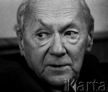 1980, Warszawa, Polska.
Pisarz Andrzej Kuśniewicz.
Fot. WojciechDruszcz, zbiory Ośrodka KARTA