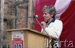 Maj 1989, Cedry Wielkie, Polska.
Spotkanie z kandydatką Komitetu Obywatelskiego 
