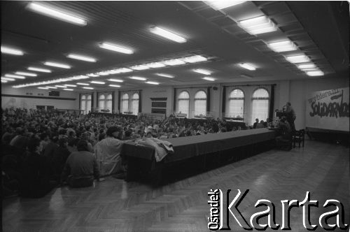 25.01.1990, Gdańsk, Polska.
Lech Wałęsa w Stoczni Gdańskiej.
Fot. Leszek Pękalski, zbiory Ośrodka KARTA