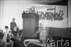 25.01.1990, Gdańsk, Polska.
Lech Wałęsa w Stoczni Gdańskiej.
Fot. Leszek Pękalski, zbiory Ośrodka KARTA