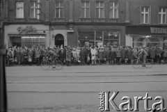 1976-1978, Katowice, woj. katowickie, Polska.
Prawdopodobnie wyścig kolarski.
Fot. Joanna Helander, zbiory Ośrodka KARTA