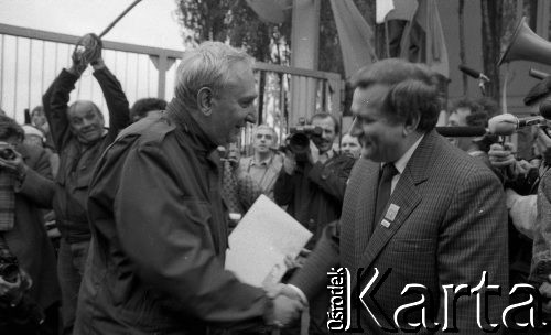 29.04.1989, Gdańsk, Polska.
Stocznia Gdańska im. Lenina. Spotkanie Lecha Wałęsy z kandydatami na posłów i senatorów Komitetu Obywatelskiego 