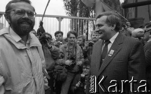 29.04.1989, Gdańsk, Polska.
Stocznia Gdańska im. Lenina. Spotkanie Lecha Wałęsy z kandydatami na posłów i senatorów Komitetu Obywatelskiego 