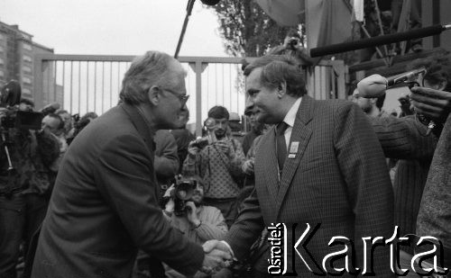 29.04.1989, Gdańsk, Polska.
Stocznia Gdańska im. Lenina. Spotkanie Lecha Wałęsy z kandydatami na posłów i senatorów Komitetu Obywatelskiego 
