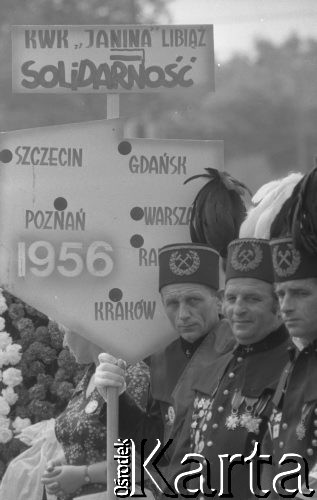 28.06.1981, Poznań, Polska.
Odsłonięcie pomnika Ofiar Czerwca 1956. Górnicy z kopalni 