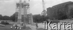 27-28.06.1981, Poznań, Polska.
Budowa pomnika Ofiar Czerwca 1956.
Fot. Zbigniew Trybek, zbiory Ośrodka KARTA