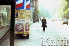 Lata 80., Kraków, Polska.
Plakaty na słupie ogłoszeniowym.
Fot. Piotr Dylik, zbiory Ośrodka KARTA