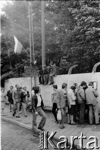 Sierpień 1980, Gdańsk, Polska.
Strajk w Stoczni Gdańskiej im. Lenina.
Fot. Jan Juchniewicz, zbiory Ośrodka KARTA