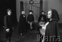 Marzec 1985, Kraków, Polska.
Teatr im. Juliusza Słowackiego. Przedstawienie: Książę Homburg, Heinrich von Kleist. Reżyseria Wojciech Szulczyński. Premiera 9 marca 1985.
Fot. Witold Górka, zbiory Ośrodka KARTA 

