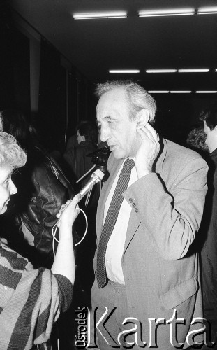17.04.1989, Warszawa, Polska.
Sąd Wojewódzki w Warszawie. Rozprawa sądowa w sprawie ponownej rejestracji NSZZ 