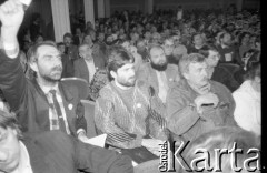 2-4.03.1990, Wrocław, Polska.
Krzysztof Wojtyło, Władysław Frasyniuk (od lewej) na II Walnym Zebraniu Delegatów NSZZ 