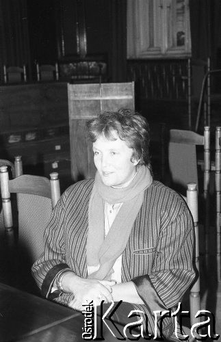 1990, Wrocław, Polska.
Wizyta minister kultury i sztuki Izabelli Cywińskiej. 
Fot. Mieczysław Michalak, zbiory Ośrodka KARTA
