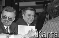 23-24.02.1991, Gdańsk, Polska.
Prezydent Lech Wałęsa i Krzysztof Pusz podczas obrad III Krajowego Zjazdu Delegatów NSZZ 