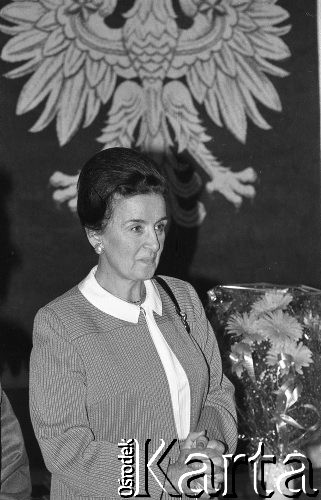 1991, Wrocław, Polska.
Karolina Kaczorowska podczas spotkania w ratuszu z okazji wizyty Ryszarda Kaczorowskiego, prezydenta RP na uchodźstwie w latach 1989-1990.
Fot. Mieczysław Michalak, zbiory Ośrodka KARTA