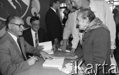 18.06.1992, Wrocław, Polska.
Promocja książki generała Wojciecha Jaruzelskiego 