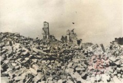 1943-1945, Warszawa. 
Ruiny getta. 
Fot. NN, Studium Polski Podziemnej w Londynie