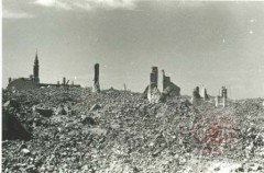 1945, Warszawa. 
Ruiny getta warszawskiego. 
Fot. NN, Studium Polski Podziemnej w Londynie