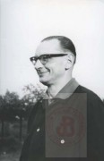 1982, brak miejsca.  
Władysław Bartoszewski po zwolnieniu z internowania. 
Fot. NN, Studium Polski Podziemnej w Londynie