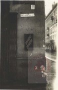 1943, Warszawa. 
Tabliczka ze zmienioną nazwą ulicy na Obrońców Westerplatte. 
Fot. NN, Studium Polski Podziemnej w Londynie
