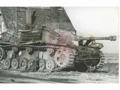 Ok. 29.11.1944, Holandia.
Brytyjski czołg Mk VIII Cromwell znajdujący się na stanie 1 Dywizji Pancernej gen. Stanisława Maczka.
Fot. NN, Studium Polski Podziemnej w Londynie