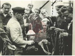 1939-1945, Szwecja.
Szkolenie młodych marynarzy z załogi 