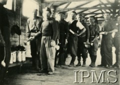1940-1942, Idron, Francja.
Obóz  internowania żołnierzy polskich w Idron.
Fot. NN, Instytut Polski i Muzeum im. gen. Sikorskiego w Londynie