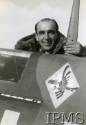1940-1942, Wielka Brytania.
Plutonowy pilot Bronisław Kościk z 317 Dywizjonu Myśliwskiego 