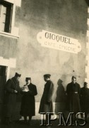 13.02.1940, Guer, Francja.
Omawianie pokazowego ćwiczenia 