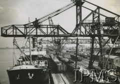Przed 1939, Gdynia, Polska.
Statek 