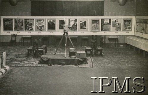 1942, Teheran, Iran.
Wystawa propagandowa 
