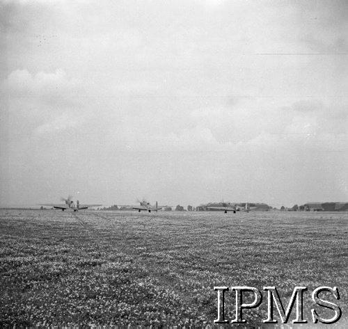 7.08.1940, Bramcote, Wielka Brytania.
Bombowce Fairey Battle na lotnisku.
Fot. NN, Instytut Polski i Muzeum im. gen. Sikorskiego w Londynie