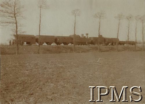 Kwiecień 1919, brak miejsca.
Wojna polsko-ukraińska. Pociąg pancerny P.P.3. 