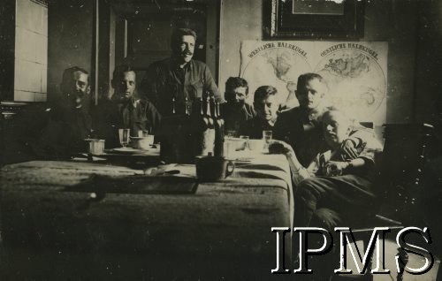 1914-1917, prowincja Trydent, północne Włochy.
Oficerowie na kwaterze, podpis 