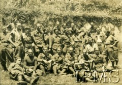 1940, prawdopodobnie Francja.
Polskie Siły Zbrojne na Zachodzie - grupa żołnierzy.
Fot. NN, Instytut Polski i Muzeum im. gen. Sikorskiego w Londynie