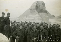 1943, Giza, Egipt.
Żołnierze II Korpusu Polskiego.
Fot. NN, Instytut Polski i Muzeum im. gen. Sikorskiego w Londynie