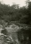 1935-1937, Parana, Brazylia.
Rzeka Rio de Cobre (rzeka Miedziana) na terenie Piquiri.
Fot. NN, Instytut Polski i Muzeum im. gen. Sikorskiego w Londynie [Koperta 