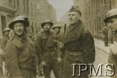 1940-1944, prawdopodobnie Szkocja, Wielka Brytania. 
1 Dywizja Pancerna w Wielkiej Brytanii. Podpis oryginalny: 
