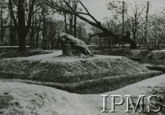 1939, Warszawa, Polska.
Rzeźba 