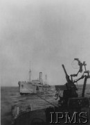 26.12.1941, Morze Śródziemne.
Polski statek handlowy s.s. „Warszawa” jako brytyjski transportowiec wojenny HMTS 