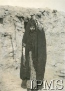 1943, Khanaqin, Irak.
Młoda mieszkanka oazy z okolic obozu stacjonowania 15 Wileńskiego Batalionu Strzelców 